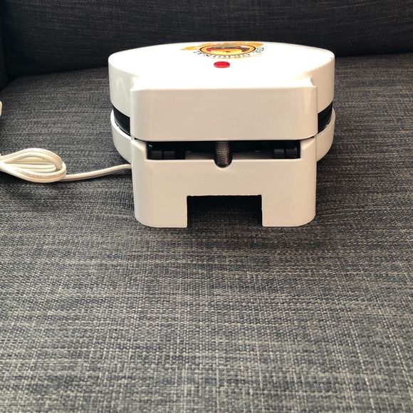 Restaurant Classics Mini Donut Maker - Picture 4 of 13